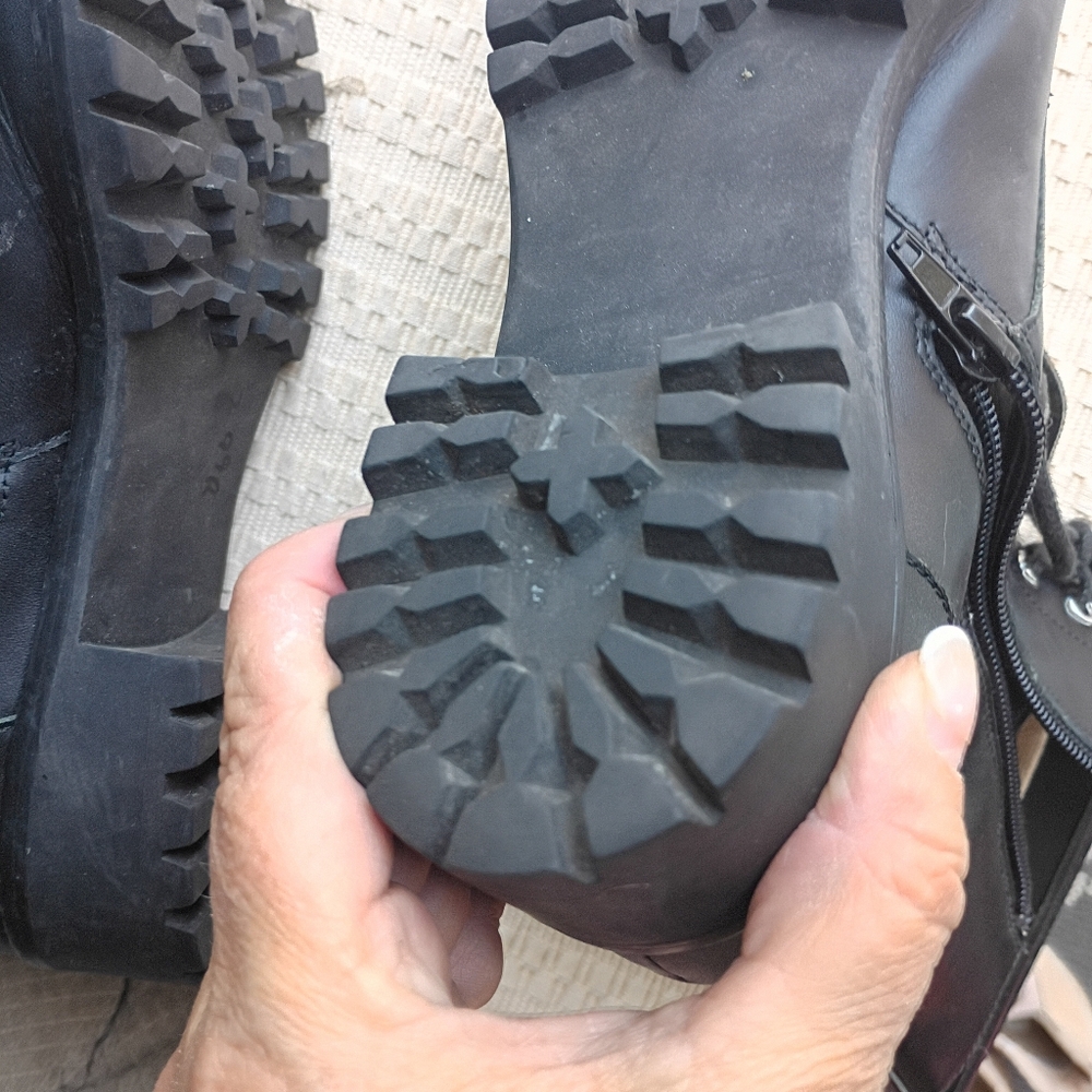 BP Black Combat Boots .Very Good Condition. - Picture 8 of 11